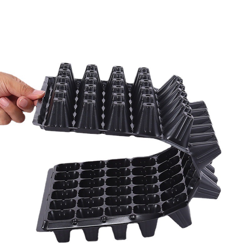 Seedling trays